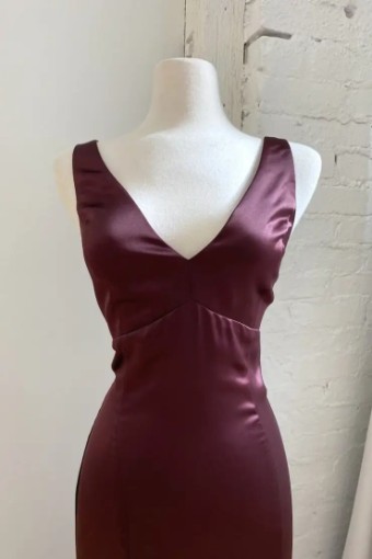 Amsale Tiana #2 Ruby thumbnail