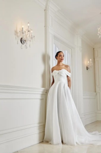 Kelly Faetanini Beau with sleeves #0 default Ivory thumbnail