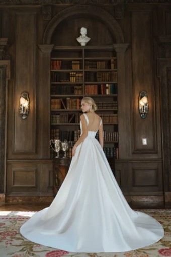 Blue Willow by Anne Barge Turner Ballgown #2 Pearl thumbnail