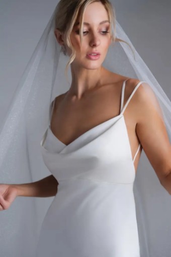 Thanks & Goodluck Sparkle Tulle Fingertip Length Veil with Raw Edge TG1010L037 #0 default Ivory thumbnail