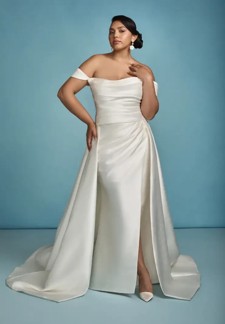 plus size formal dresses columbus ohio Ladivine CD252C Glittering A Line Gown Cinderella Divine, Emerald / 18 main image 0