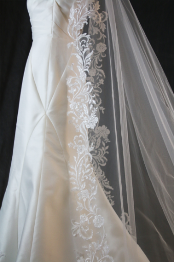 Kelly Faetanini Liliana Veil #1 Ivory thumbnail