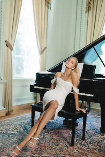 Blue Willow by Anne Barge Rothschild Mini #1 Silk White thumbnail