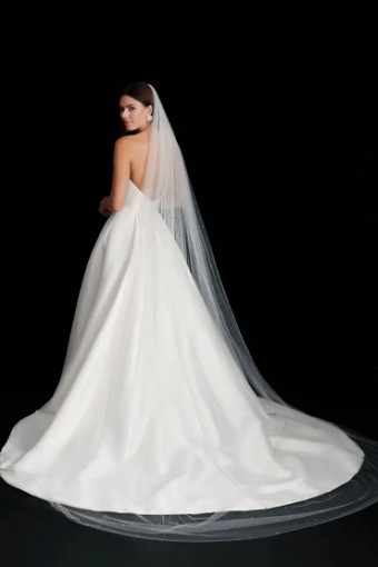 Kelly Faetanini Nicholette #4 Ivory thumbnail