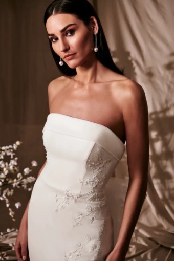 Kelly Faetanini Carolyn #1 Ivory thumbnail