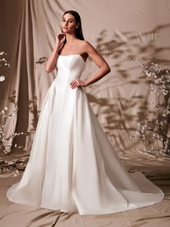 Kelly Faetanini Hedy #0 default Ivory thumbnail