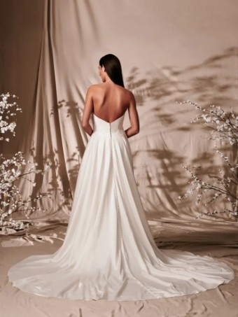 Kelly Faetanini Naomi #2 Ivory thumbnail