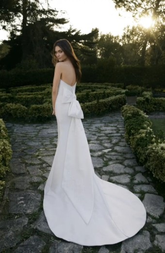 Kelly Faetanini Amandine #1 Ivory thumbnail