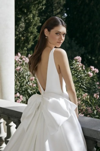 Kelly Faetanini Gigi #2 Ivory thumbnail