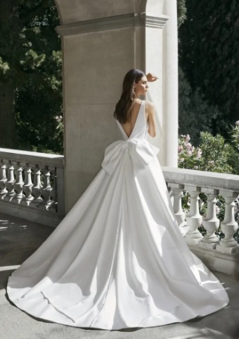 Kelly Faetanini Gigi #1 Ivory thumbnail