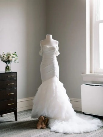 Kelly Faetanini Sutton #0 default Ivory thumbnail