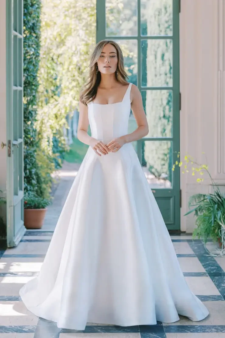 blue willow wedding dress Sayle Wedding Dress Anne Barge
