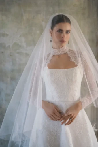 Blue Willow by Anne Barge Brennan Veil #1 Pearl thumbnail