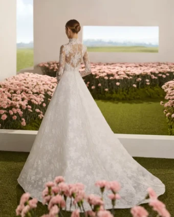 Rosa Clara Couture Regio #3 default Natural thumbnail