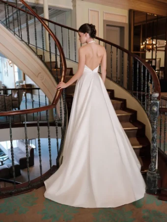 Antonio Gual Suebelle #1 default Ivory thumbnail