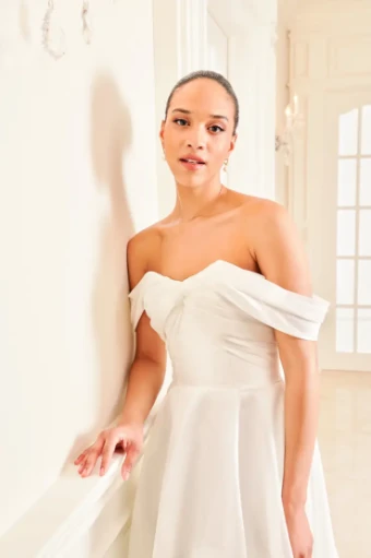 Kelly Faetanini Beau with detachable sleeves #2 default Ivory thumbnail