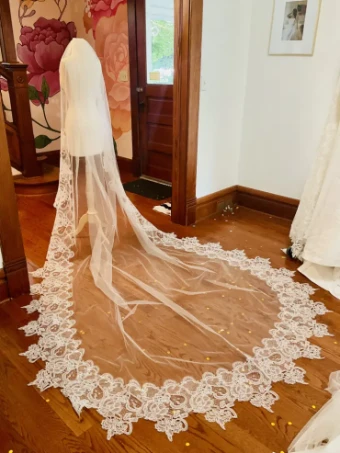 Rosa Clara Couture Wide Floral Lattice Lace Veil #3 Natural thumbnail