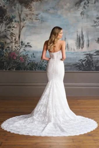 Castigliano by Caroline Castigliano Petal Monroe #1 Ivory thumbnail