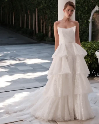 Antonio Gual Bonnie #0 default Ivory thumbnail