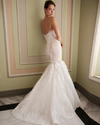 Antonio Gual Gemma #1 default Ivory thumbnail