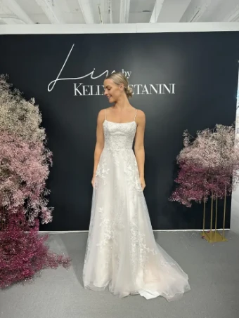 Kelly Faetanini LIV by Kelly Faetanini Robbie #3 Ivory/Blush thumbnail