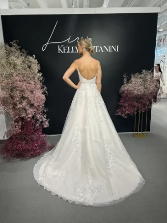 Kelly Faetanini LIV by Kelly Faetanini Robbie #4 default Ivory/Blush thumbnail