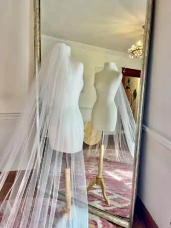 Miscellaneous Classic Cathedral Length Veil #2 Silk White Light Ivory thumbnail