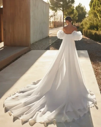 Rosa Clara Aziel with cape #2 Natural thumbnail