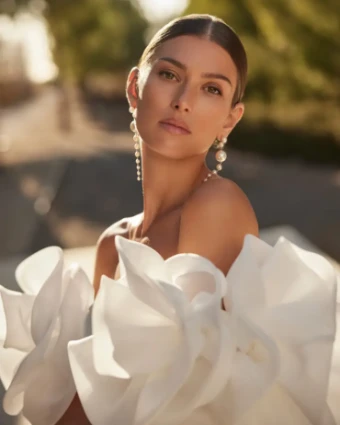 Rosa Clara Aziel with cape #1 Natural thumbnail