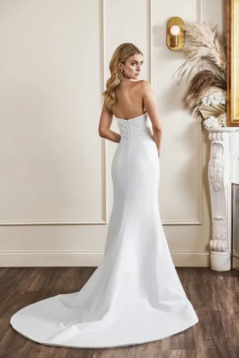 Kelly Faetanini Bryant no train #2 default Ivory thumbnail