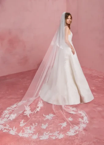 Blue Willow by Anne Barge Amelie Veil #0 default Pearl thumbnail