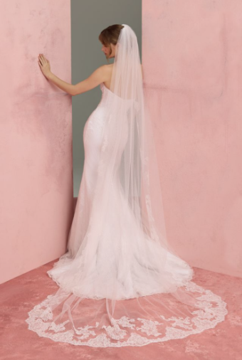 Blue Willow by Anne Barge Lucienne Veil #2 default Silk White thumbnail