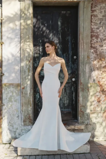 Blue Willow by Anne Barge Petey #2 Silk White thumbnail