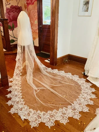 Rosa Clara Couture Wide Floral Lattice Lace Veil #3 Natural thumbnail